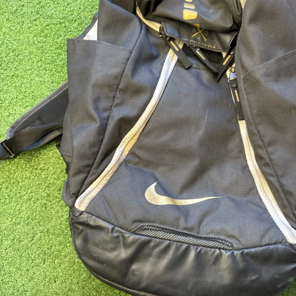 Nike‎ HOOPS Elite Max Air Backpack Quad Zip System, Black